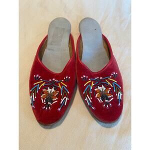 Vintage Handmade Native American Beaded Red Velvet Slipper Size 40